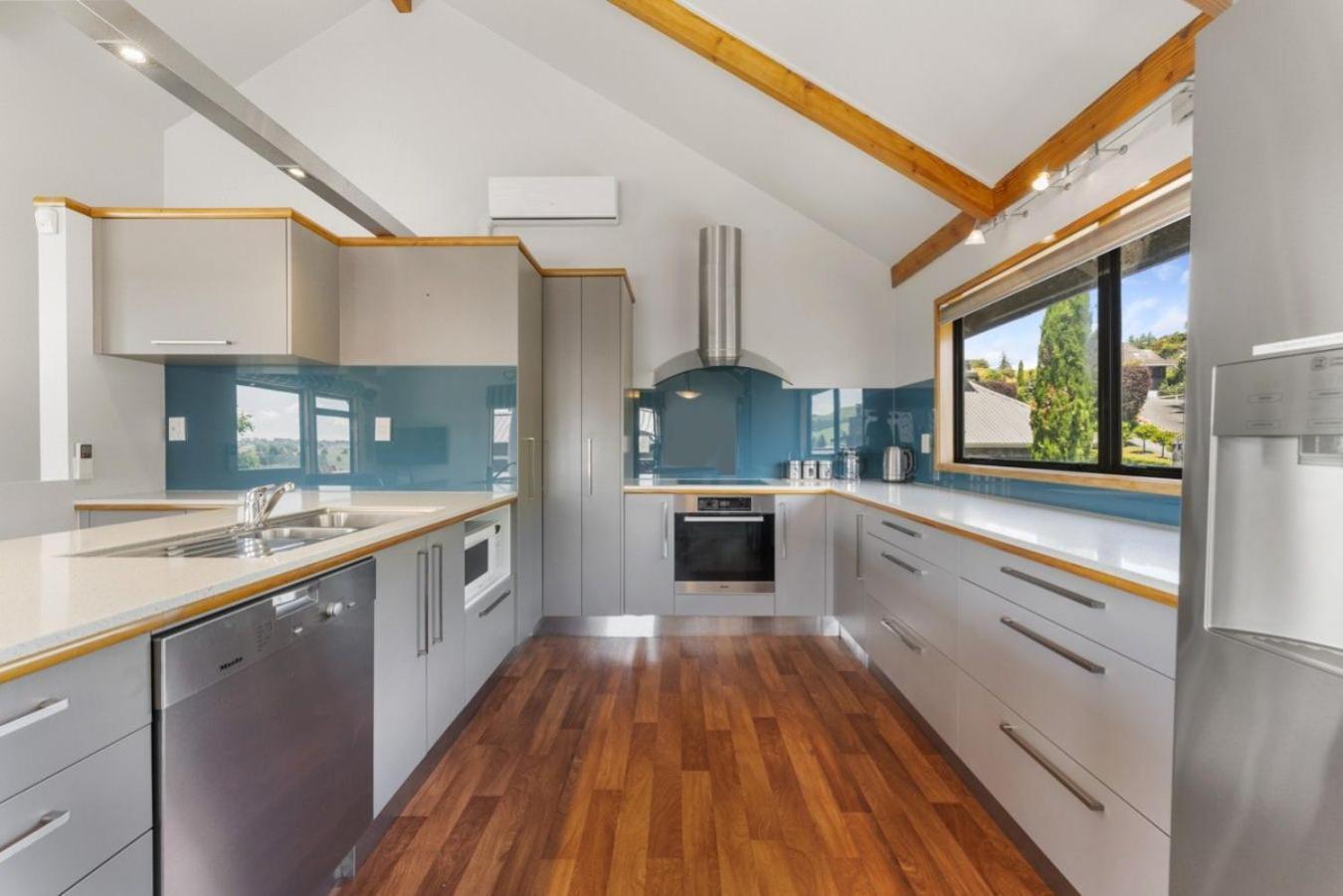 Acacia Sunrise - Taupo Villa Exterior foto